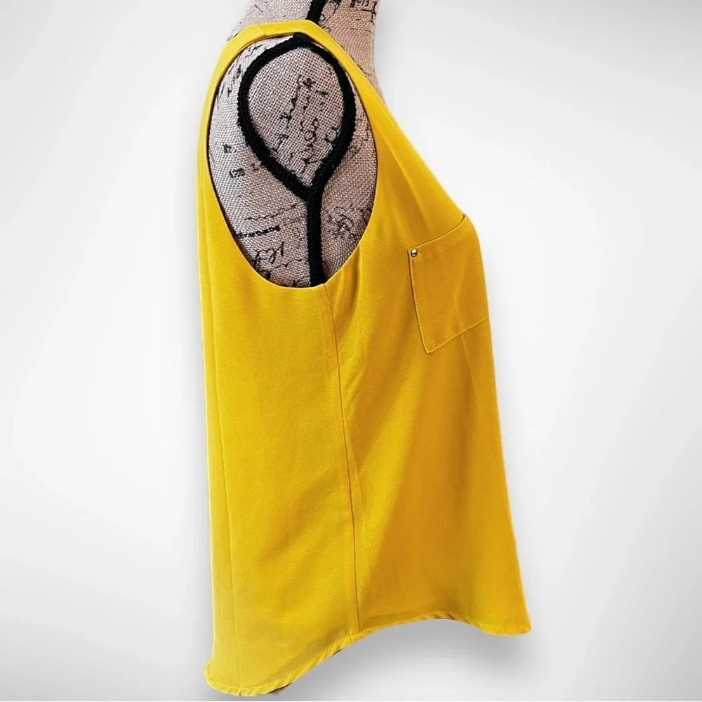 NORAH Women's Yellow Sleeveless V Neck Lined Blouse Medium | EUC‎ - Picture 2 of 9